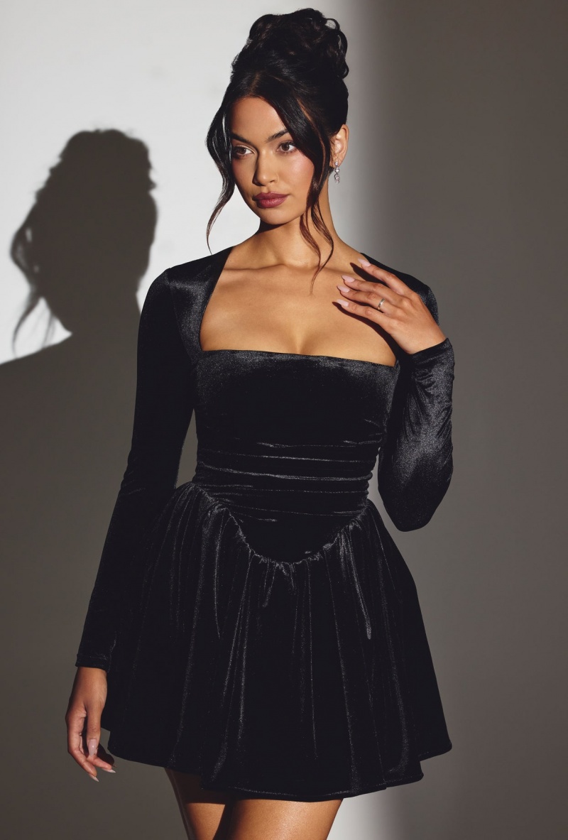 Black Women's Oh Polly Velvet Long Sleeve Corset Mini Dress | 81209PQDM