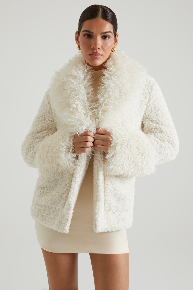 Cream Women's Oh Polly Shearling with Large Front Pockets Coats | 42809HWEQ