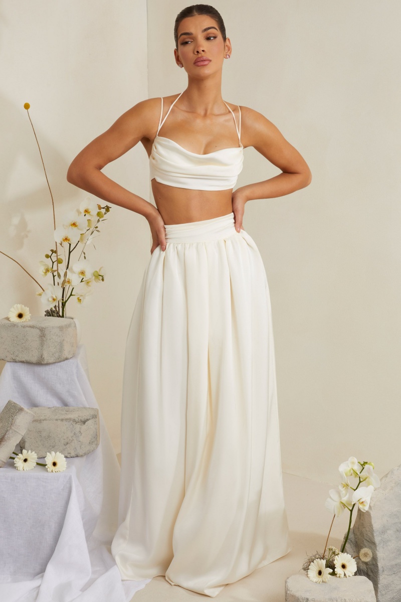 White Women's Oh Polly Pleated Heavy Satin Maxi Skirts | 23174LRKA